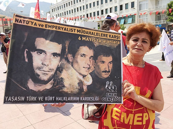 MANİSA'DA 1 MAYIS HALAYLARLA KUTLANDI