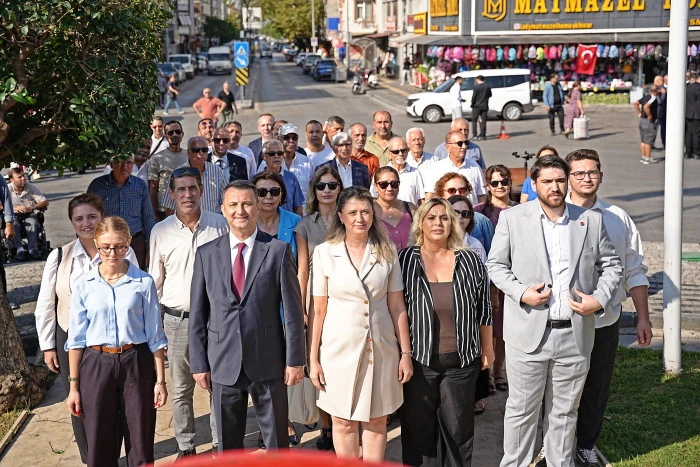 AKHİSAR’IN KURTULUŞ GÜNÜ COŞKUYLA KUTLANDI