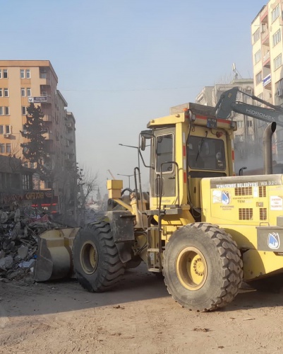 BAŞKAN ÇERÇİ, ETV’YE DEPREM BÖLGESİ İÇİN YAPILAN YARDIMLARI ANLATTI