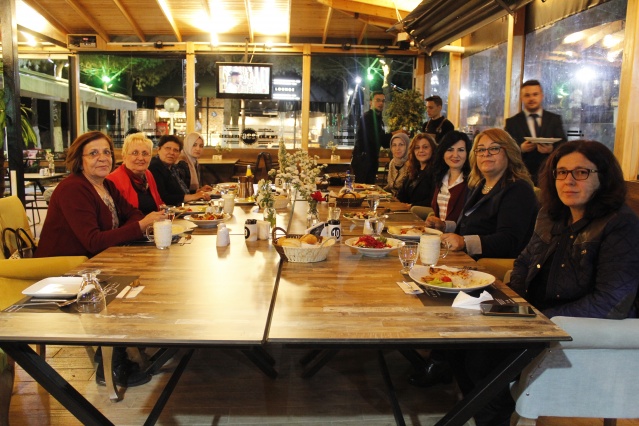 CAFE 236'DA BİR ARAYA GELDİLER