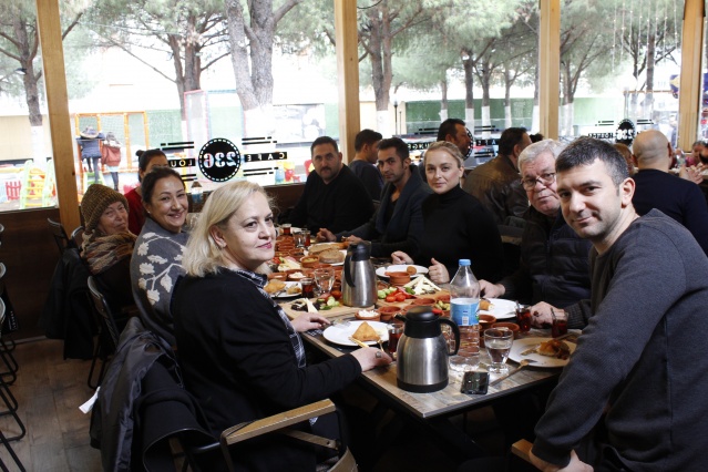 CAFE 236 LOUNGE MANİSALILARIN FAVORİSİ