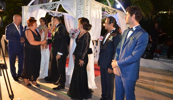 BATUHAN&PELİN ÇİFTİ DÜNYA EVİNE GİRDİ