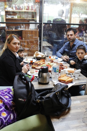 CAFE 236 LOUNGE MANİSALILARIN FAVORİSİ