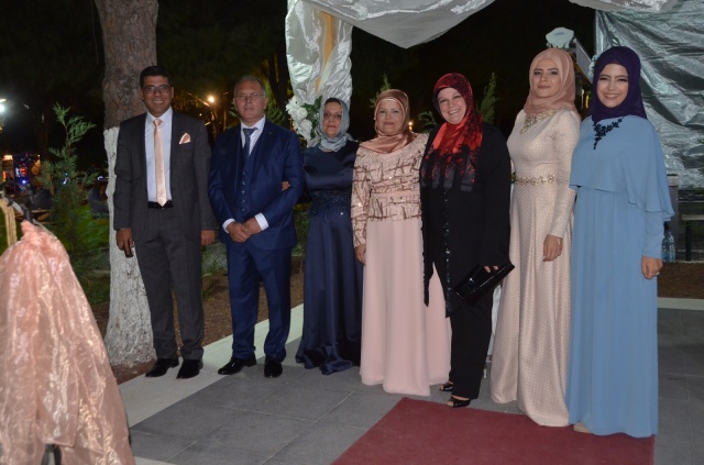 BURAK İLE YAĞMUR  ERDİ MURADINA