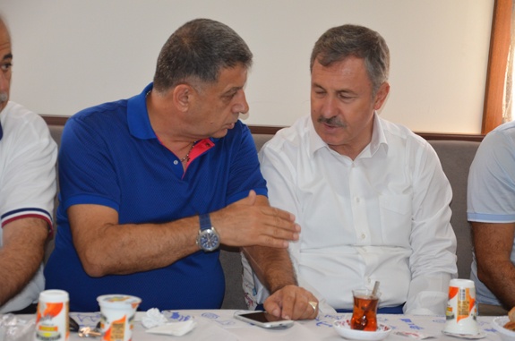 SELÇUK ÖZDAĞ TAZİYELERİ KABUL ETTİ