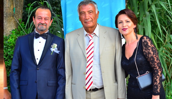 BATUHAN&PELİN ÇİFTİ DÜNYA EVİNE GİRDİ