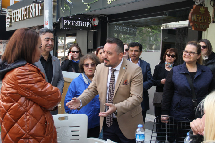 İYİ PARTİLİ ERYILMAZ ŞEHZADELER’E ÇIKARMA YAPTI