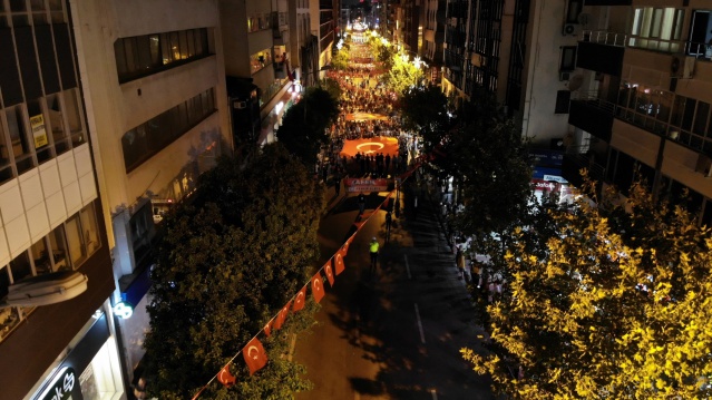 Volkan Konak hem coştu hem coşturdu