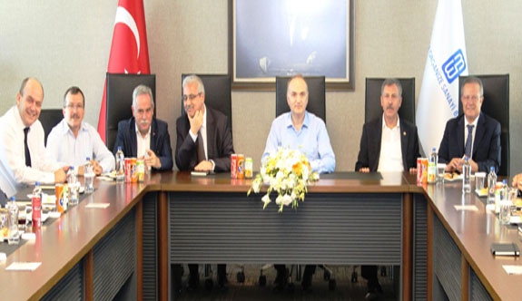 BİLİM SANAYİ VE TEKNOLOJİ BAKANI   FARUK ÖZLÜ MANİSA'DA