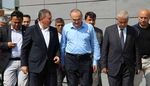 BİLİM SANAYİ VE TEKNOLOJİ BAKANI   FARUK ÖZLÜ MANİSA'DA