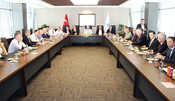 BİLİM SANAYİ VE TEKNOLOJİ BAKANI   FARUK ÖZLÜ MANİSA'DA