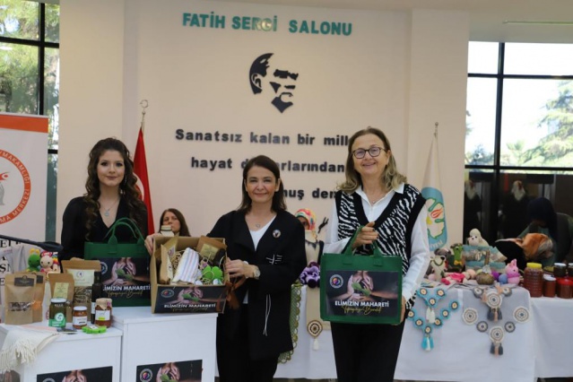 “MANİSA SEPETİ” TANITIM SERGİSİ 17 İLÇENİN KATILIMIYLA GERÇEKLEŞTİRİLDİ