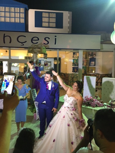 MURATLARINA ERDİLER