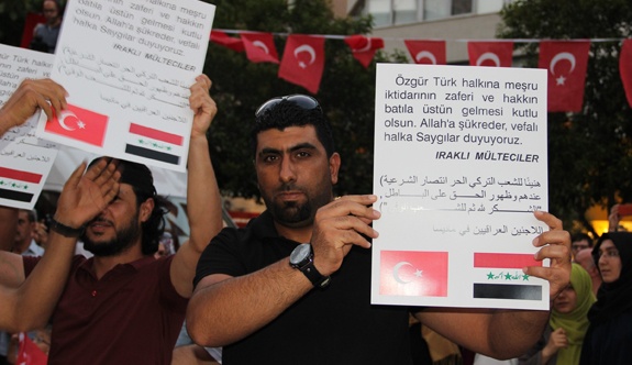 DARBE GİRİŞİMİNE MANİSA'NIN TEPKİSİ