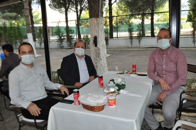 Necip Yemenici’nin Veda Yemeği Cafe 236 Lounge’da Gerçekleştirildi