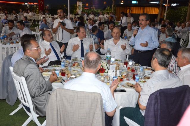 BORSA MANİSA’YI İFTARDA BULUŞTURDU