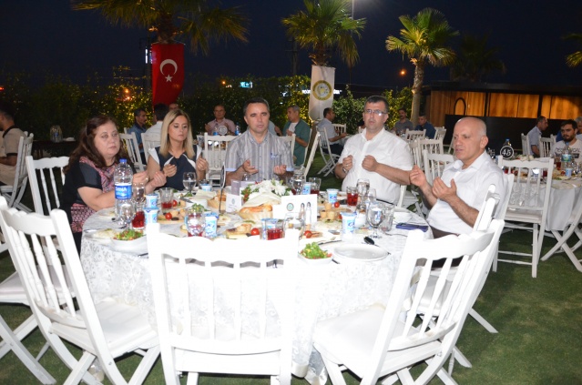 BORSA MANİSA’YI İFTARDA BULUŞTURDU