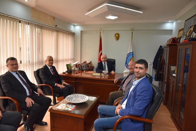 VALİ KARADENİZ’DEN ALAŞEHİR ÇIKARMASI