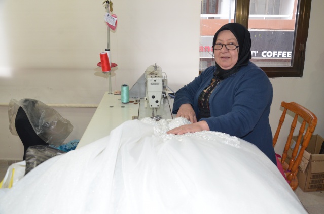 NİL MODA GELİNLİK’TE DEV KAMPANYA DEVAM EDİYOR