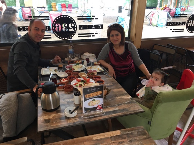 CAFE 236'NIN KIŞI AYRI BAHARI AYRI GÜZEL