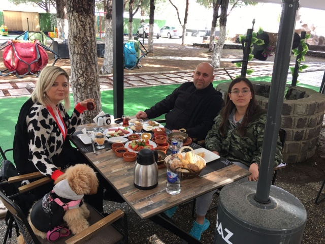 CAFE 236'NIN KIŞI AYRI BAHARI AYRI GÜZEL