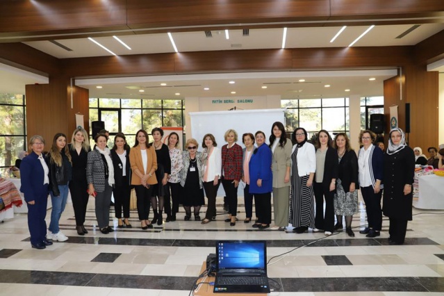 “MANİSA SEPETİ” TANITIM SERGİSİ 17 İLÇENİN KATILIMIYLA GERÇEKLEŞTİRİLDİ