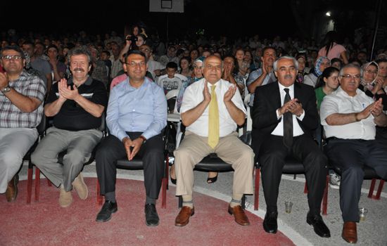 BERKER İLE ASİYE DİLŞEN DÜNYA EVİNE GİRDİ