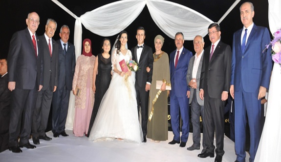 SELÇUK ÖZDAĞ KIZINI EVLENDİRDİ