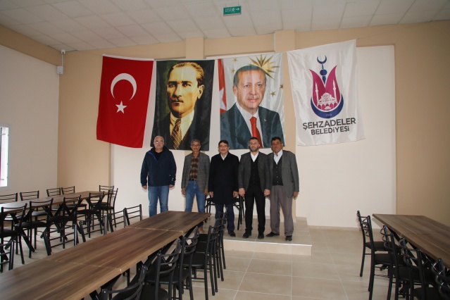 ŞEHZADELER BELEDİYESİ’NDEN ÖNCE AÇILIŞ SONRA İFTAR