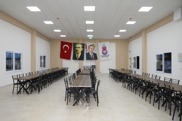 ŞEHZADELER BELEDİYESİ’NDEN ÖNCE AÇILIŞ SONRA İFTAR