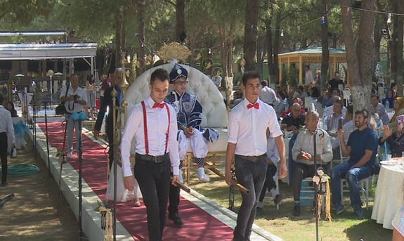 HASAN HÜSEYİN’E GÖRKEMLİ SÜNNET DÜĞÜNÜ