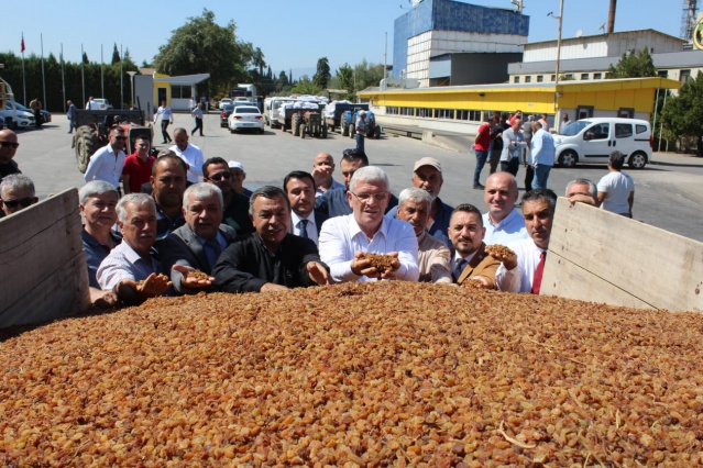 İYİ PARTİLİ DERVİŞOĞLU'NDA MANİSA ÇIKARMASI