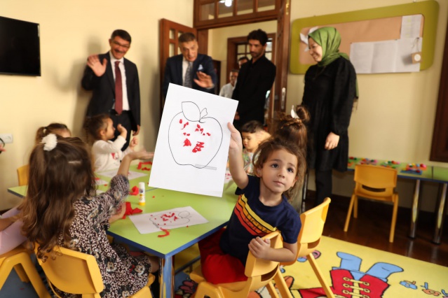 BAŞKAN ÇELİK, ETV’DE YUMRUKAYA’NIN KONUĞU OLDU