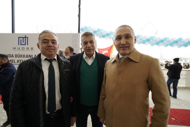 MUOS MÜDÜRÜ KIVIRCIK  1. YILINDA BUTONA BASTI