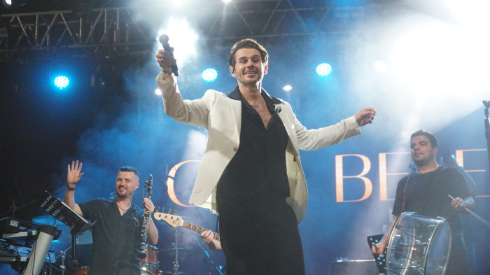 TURGUTLU AĞUSTOS ZAFER BAYRAMI ÇOŞKUSUNU CEM BELEVİ İE KUTLADI 