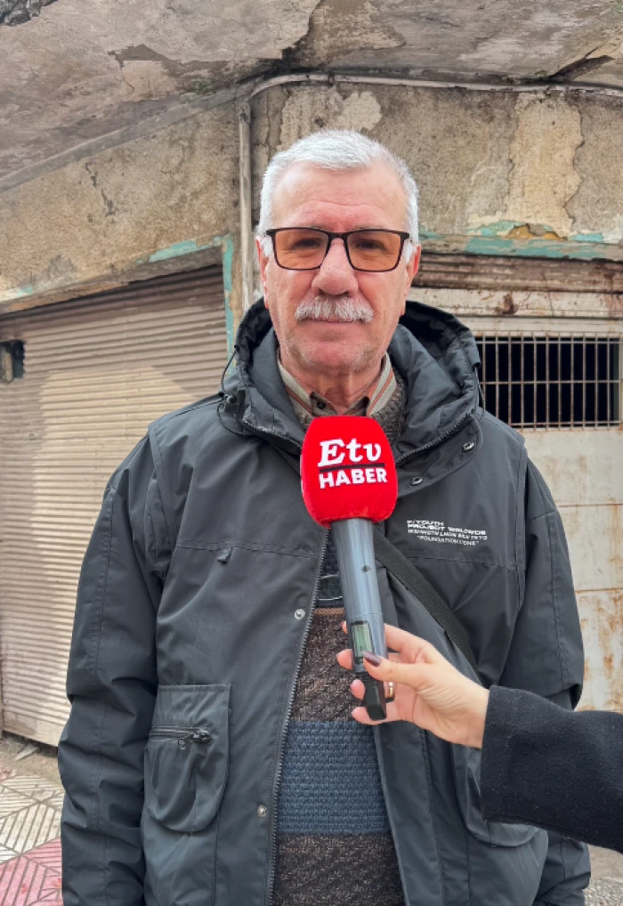 MANİSA'NIN G&Ouml;BEĞİNDE TEHLİKE SA&Ccedil;AN HARABE