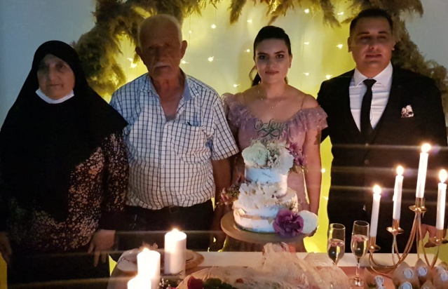 ÖZLEM VE KEMAL ÇİFTİ BİRBİRLERİNE SÖZ VERDİ