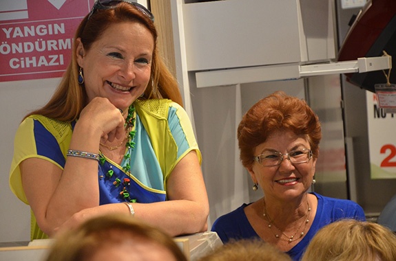 ERDİNÇ TİCARET'TEN ANNELER GÜNÜ ORGANİZASYONU