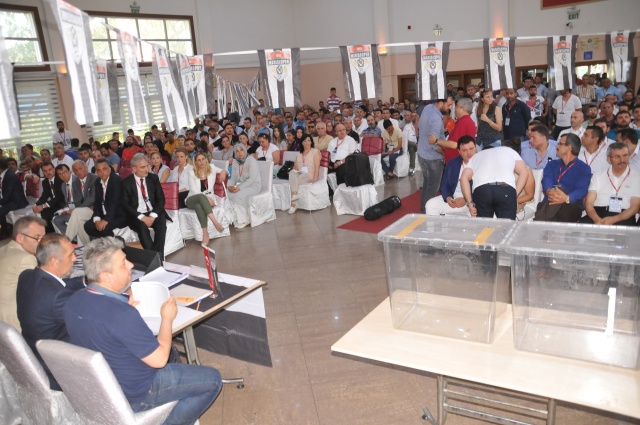 MANİSASPOR KONGRESİNDEN DETAYLAR