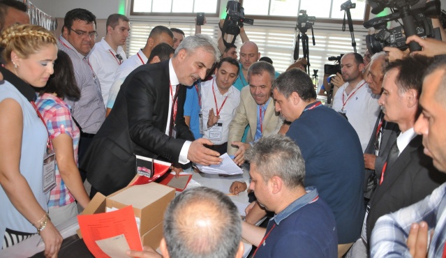 MANİSASPOR KONGRESİNDEN DETAYLAR