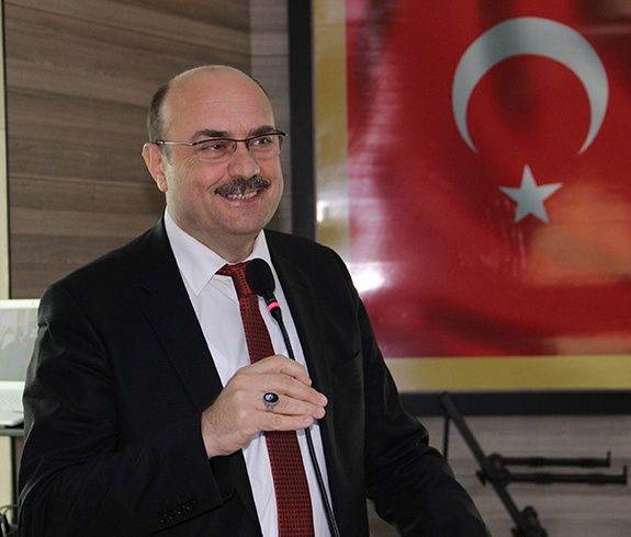 YIL SONU PARTİSİNDE DOYASIYA EĞLENDİLER