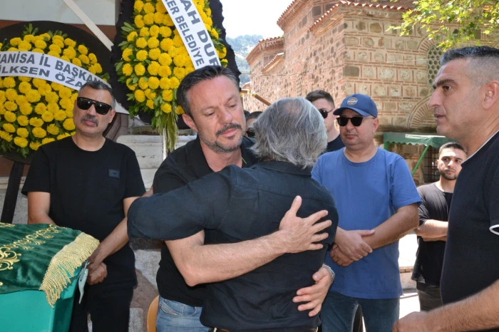 ERTUĞRUL KABAŞ SON YOLCULUĞUNA UĞURLANDI