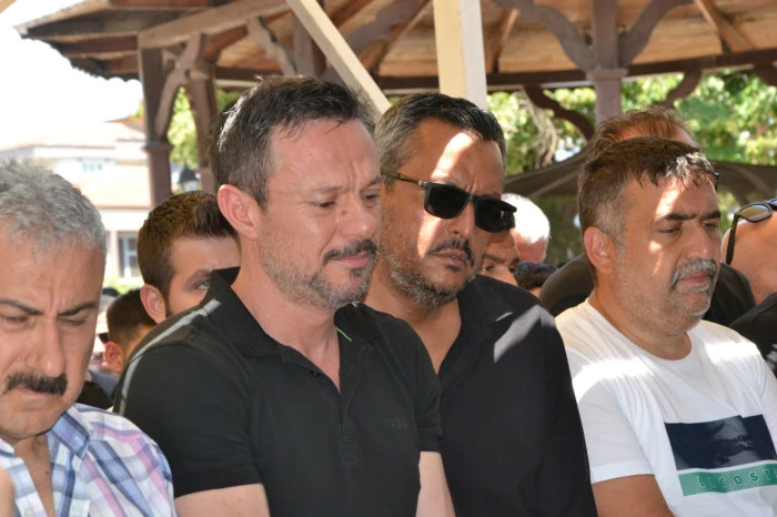 ERTUĞRUL KABAŞ SON YOLCULUĞUNA UĞURLANDI