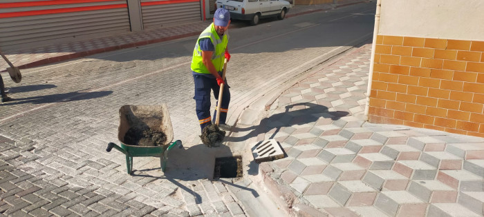 Maski’den yağmursuyu ızgaralarında hummalı temizlik