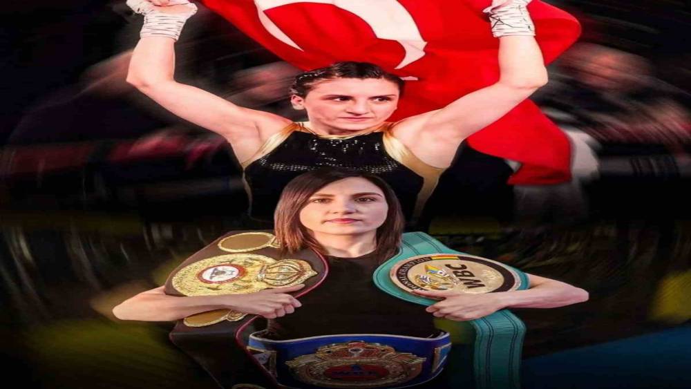 Bayburtlu Elif Nur Turhan D&uuml;nya Şampiyonluğunu korudu
