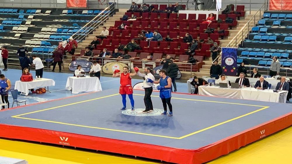 Kastamonu &Uuml;niversitesi sporcularından T&uuml;rkiye ikinciliği
