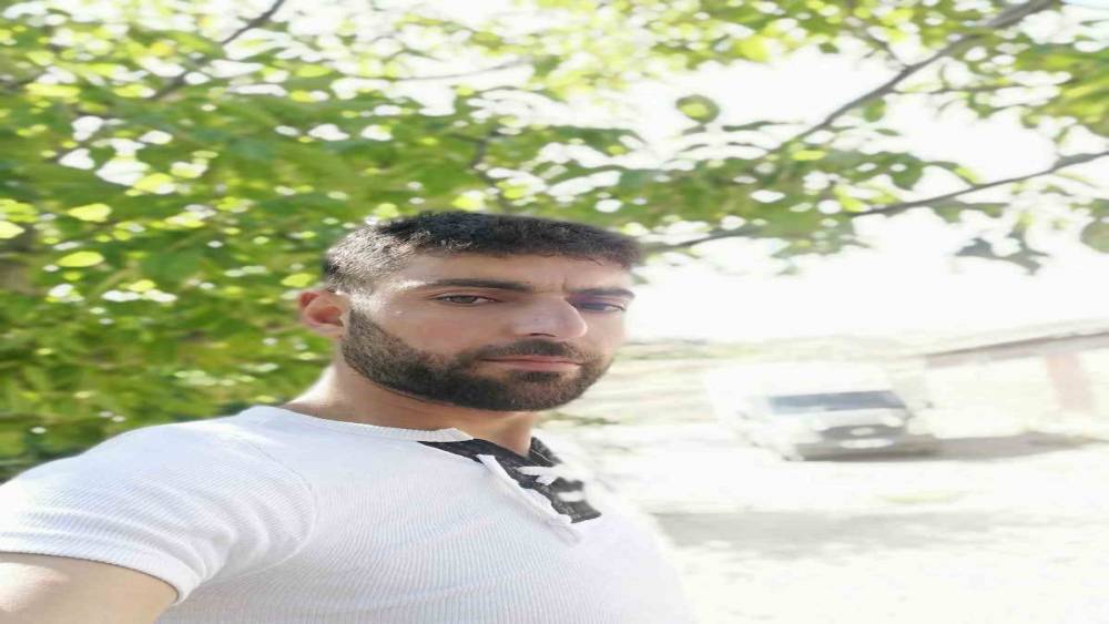 Yokuşta hareket eden araçtan atlayan sürücü hayatını kaybetti
