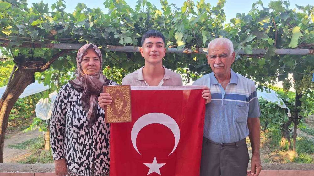 Siyer bilgisiyle umre &ouml;d&uuml;l&uuml;
