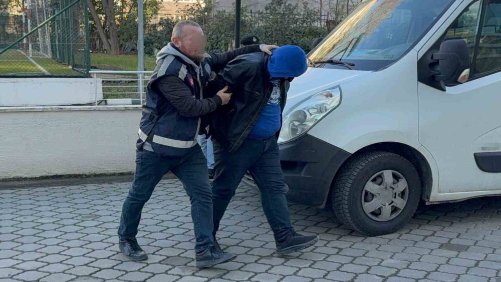 Park halindeki motosiklet çalındı
