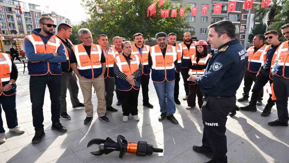 Manisa’da ’Mahalle afet gönüllüleri’ projesi hayata geçiyor
